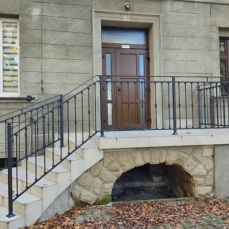 Apartament Przy Zamku Pszczyna Exterior photo