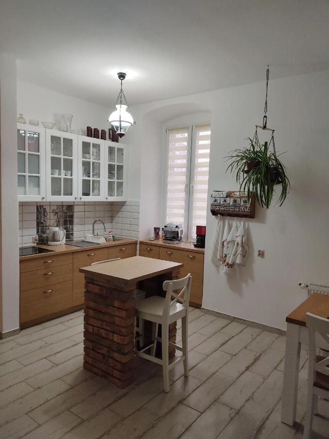 Apartament Przy Zamku Pszczyna Exterior photo