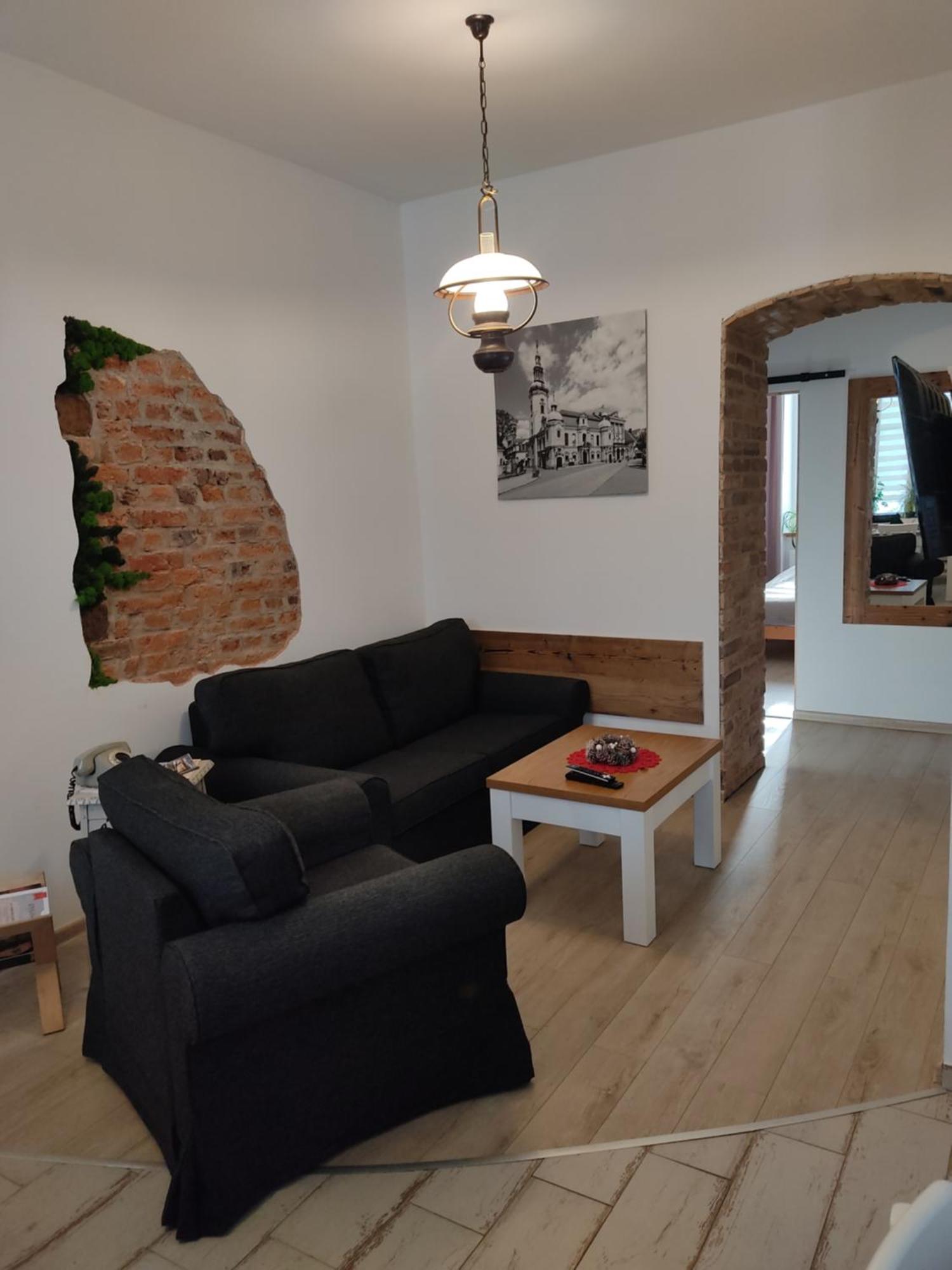 Apartament Przy Zamku Pszczyna Exterior photo
